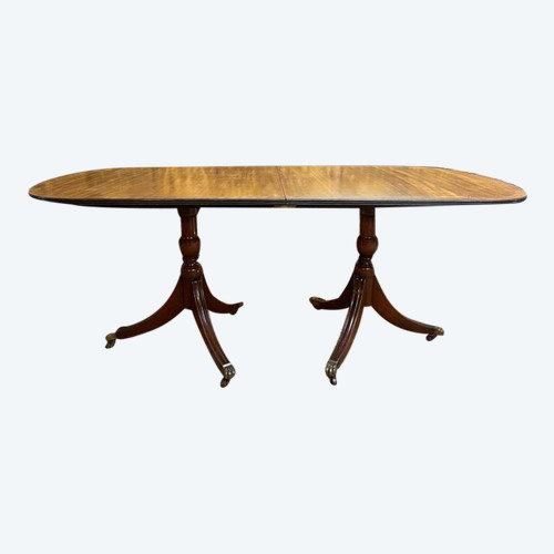 Table de salle à manger anglaise 