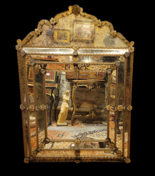 Large Venetian mirror in Murano glass, 18th century