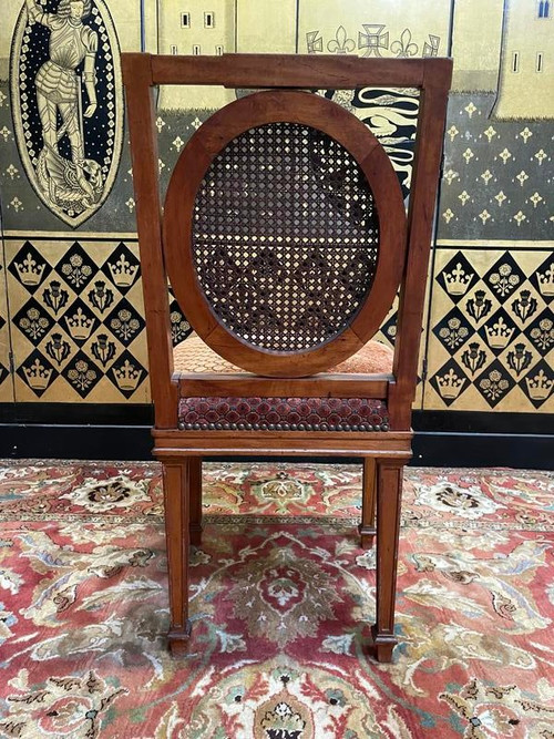 Suite de 6 chaises de style Louis XVI