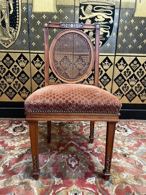 Suite de 6 chaises de style Louis XVI