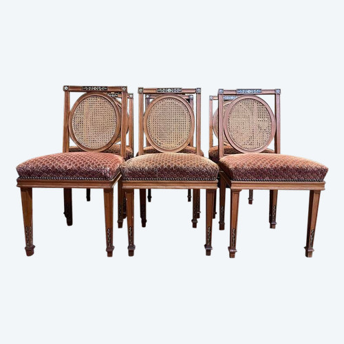 Suite de 6 chaises de style Louis XVI