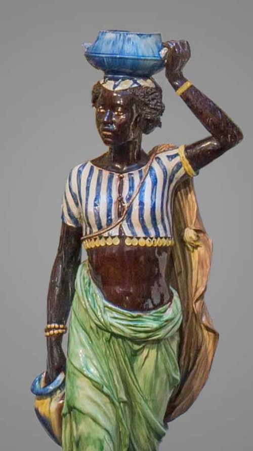 Thomas-Victor Sergent (?), Donna nera con una ciotola in testa.