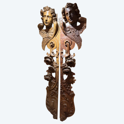 Très grands éléments de boiserie, anges ailés, Flandres,17e S.