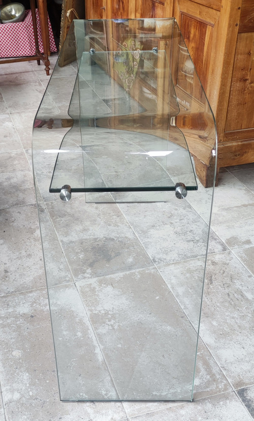 Designer-Konsole aus thermogeformtem Hartglas