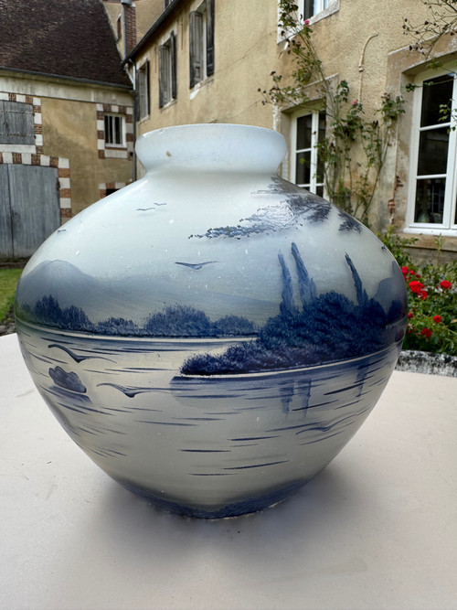 Paire de vases en verre décorés JOMA