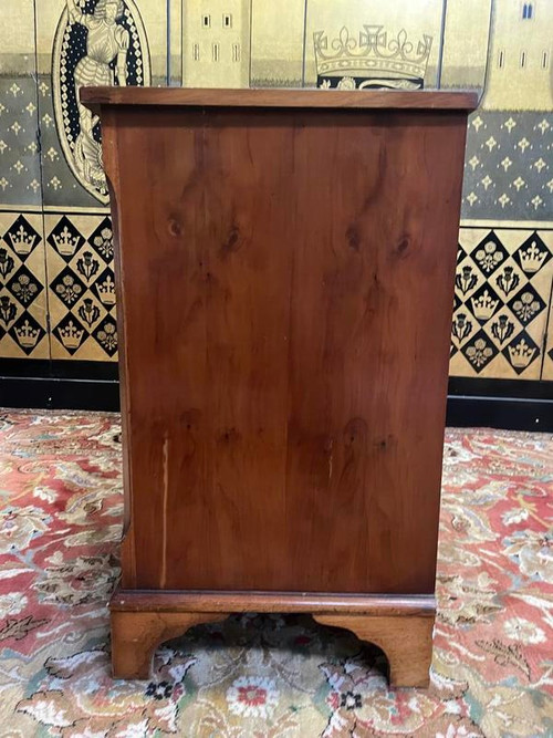 Commode de style Anglais 