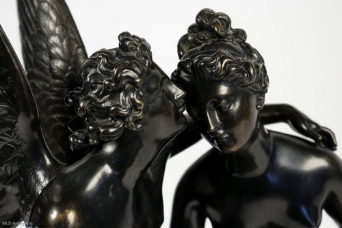 Gruppo in bronzo a patina nera Angelo e Ninfa Periodo romantico 1830-1840 circa