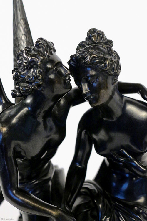 Gruppo in bronzo a patina nera Angelo e Ninfa Periodo romantico 1830-1840 circa