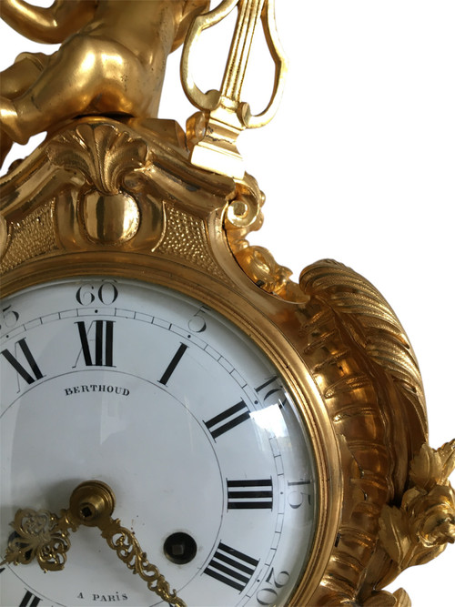 Orologio in bronzo dorato, XIX periodo di transizione Luigi XV/XVI