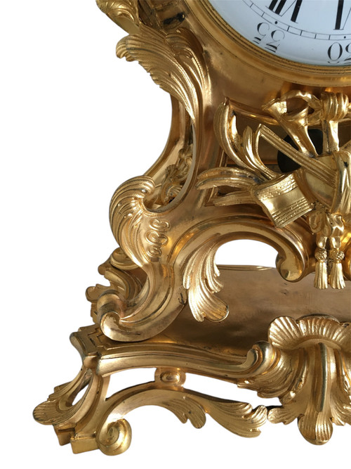 Orologio in bronzo dorato, XIX periodo di transizione Luigi XV/XVI