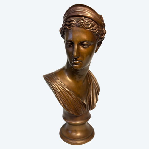 Bust of Diana of Versailles or "Artemis" in Bronze F. BARBEDIENNE