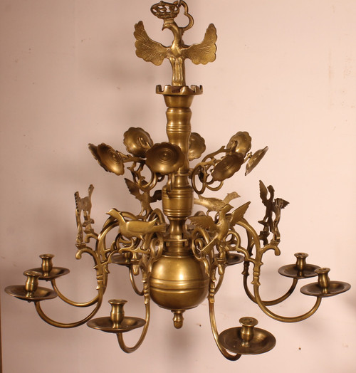 Lustre Renaissance En Bronze à 8 Branches Décoré d'Oiseaux