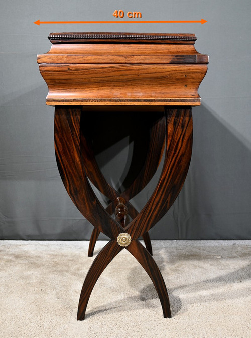 Travailleuse en Palissandre, style Napoléon III, Maison Roll, Fg. St Antoine – Milieu XIXe