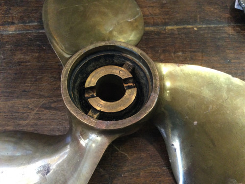Hélice de bateau en bronze 