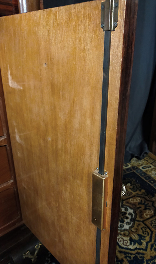 Jules Leleu, in the taste, Art Deco display case in rosewood