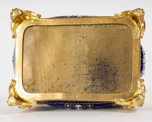 A box of enamel and gilded bronze jewelry, late 19th century