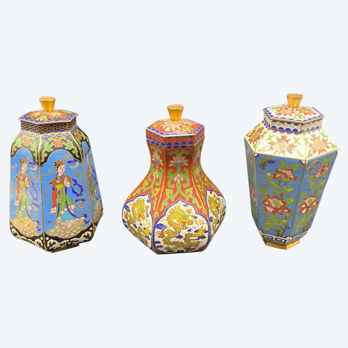 SMALL PARTITIONED POTS