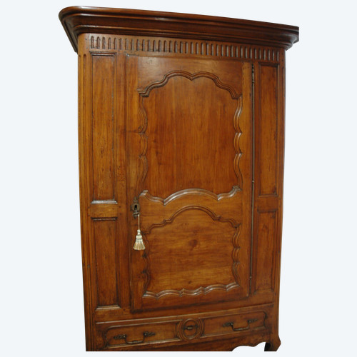 Louis XV bonnet maker also called Reserve - 18th century period