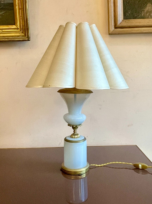 Lampada opalina “Bolla di sapone”, XIX secolo 