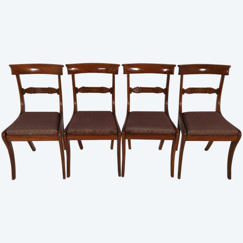 Série de quatre chaises Anglaise en acajou milieu 19ème 