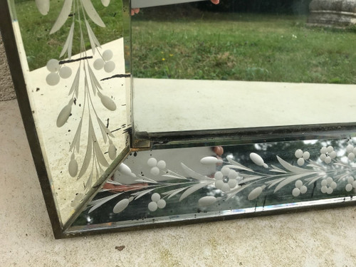 Beautiful rectangular Venetian mirror from the 20th century
