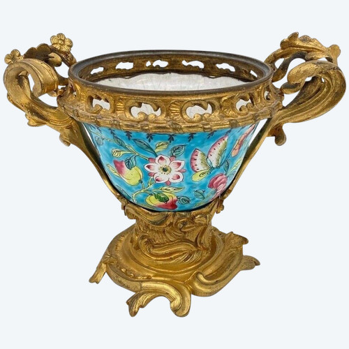Coupe en émail Chine XIXe montée bronze doré Louis XV
