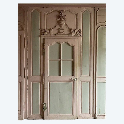 Superb 'romantic' woodwork from the 18th century. Antique Doors