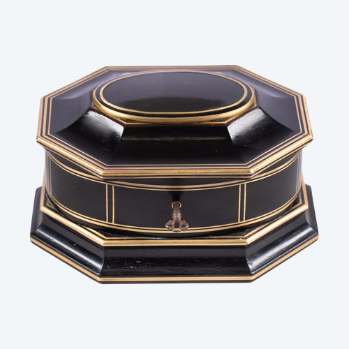 TAHAN House in Paris. Ebony and brass threaded jewelry box with cut sides