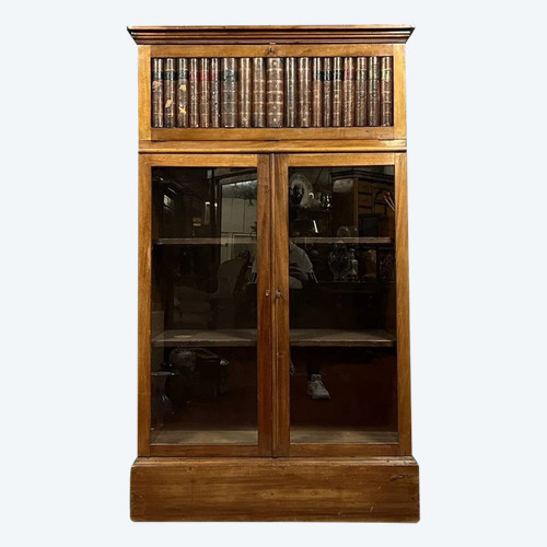 Bibliothèque de notaire a secrétaire dissimulé époque Napoléon III vers 1860