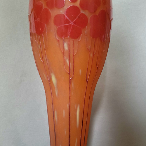 Grand vase Schneider "modèle Cardamines "  Signé Le Verre Français"   vers 1925, hauteur 59,5 cm  