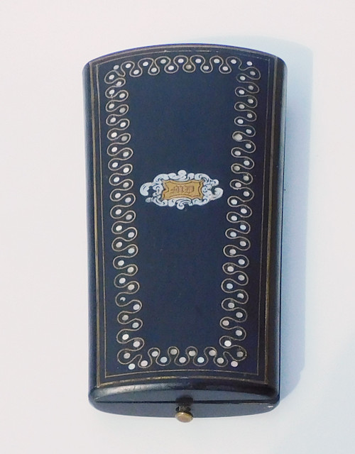 coffret nécessaire de couture Ciseaux à Broder broderie Anciens dentelle En Acier gravé Napoléon III