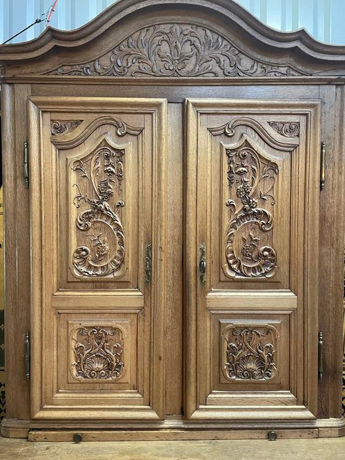 Zweiteiliges Renaissance-Sideboard aus geschnitzter Eiche