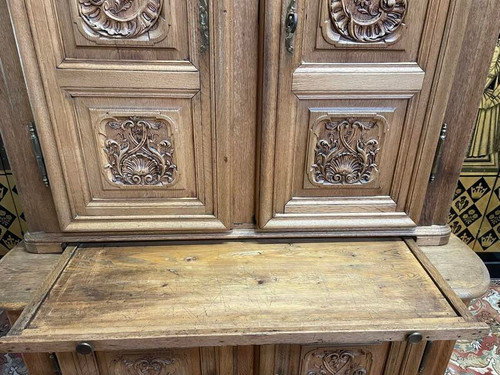 Zweiteiliges Renaissance-Sideboard aus geschnitzter Eiche
