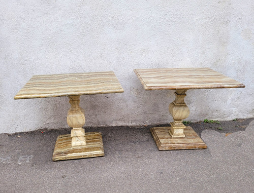 2 Gemalte Tische Oder Sofa-Endstücke Aus Kunstmarmor, 20. Jahrhundert