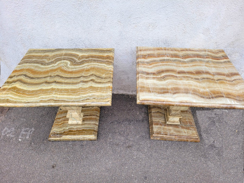 2 Gemalte Tische Oder Sofa-Endstücke Aus Kunstmarmor, 20. Jahrhundert