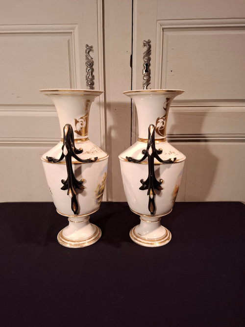 Pair of Paris porcelain baluster vases, Napoleon III period.