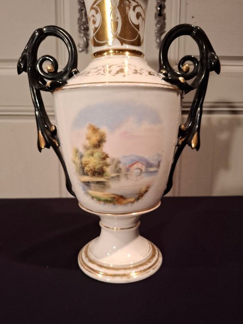 Pair of Paris porcelain baluster vases, Napoleon III period.