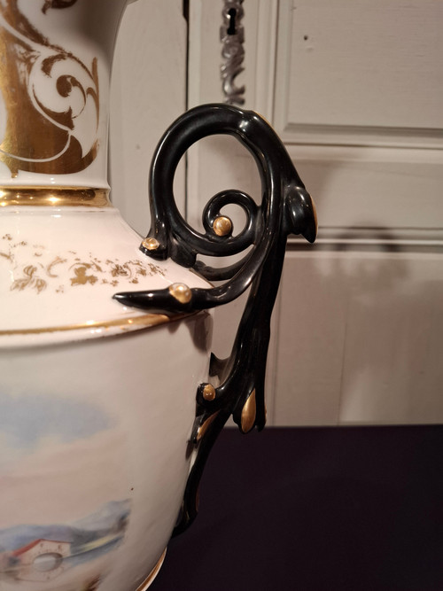 Pair of Paris porcelain baluster vases, Napoleon III period.