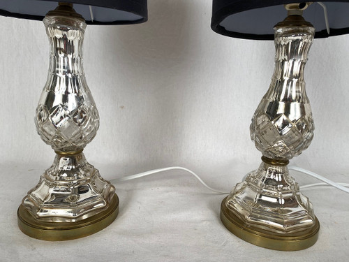 Pair of table lamps in eglomerated crystal