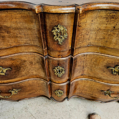 18th century walnut crossbow chest of drawers