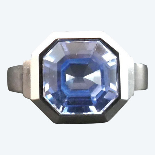Art-Deco-Silberring mit einem blauen synthetischen Spinell