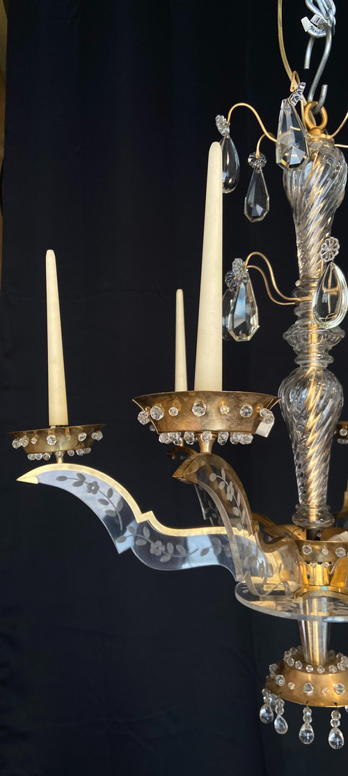 Pair Of Chandeliers In The Gout Rings