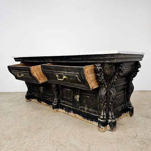 Cassettone del XIX secolo con piano in marmo