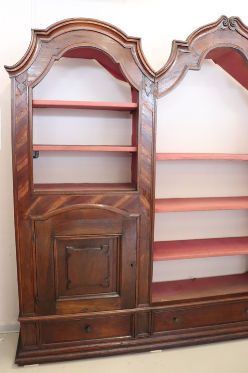 Libreria in noce, fine XVII secolo