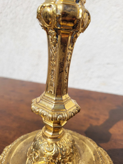 Coppia di candelieri al mercurio in bronzo dorato, XIX secolo