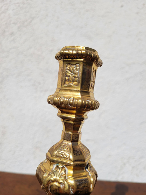 Coppia di candelieri al mercurio in bronzo dorato, XIX secolo