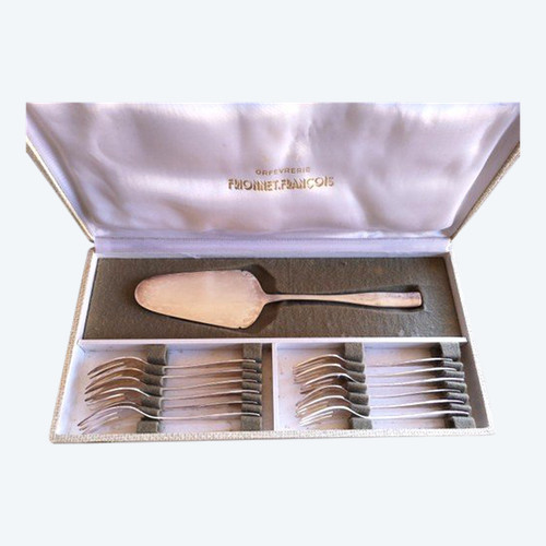 Case including a silver-plated cake service by François Frionnet goldsmith