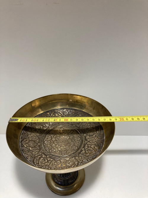 Presentation cup