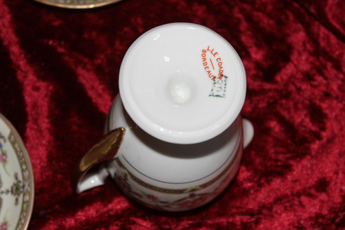Limoges porcelain tea service with floral design, early 20th century, perfect condition