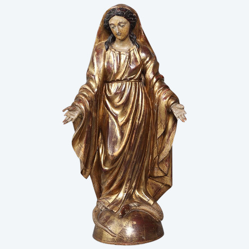 Large 18th century Virgin Mary, 67 cm, carved in gilded wood with gold leaf and polychrome.